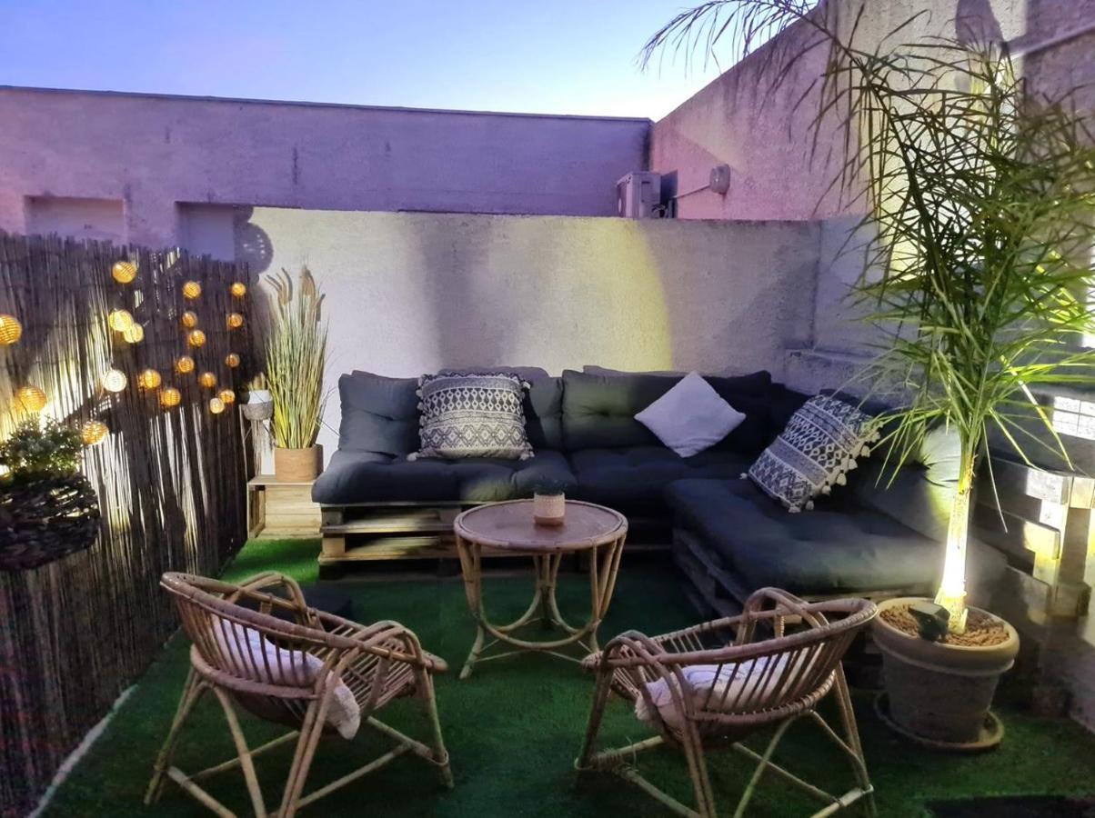 Appartcosy Emplacement Ideal Avec Terrasse & Parking Prive Nîmes Eksteriør billede