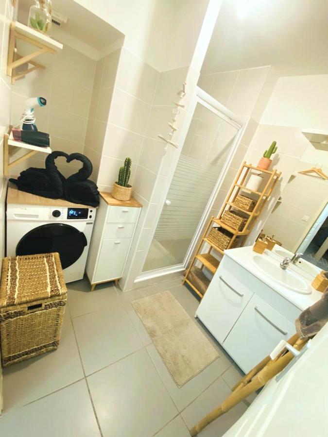 Appartcosy Emplacement Ideal Avec Terrasse & Parking Prive Nîmes Eksteriør billede